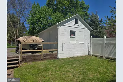 319 E Main Street, Middletown, PA 17057 - Photo 9