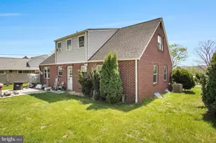 3736 Sharon St, Harrisburg, PA 17111 - Photo 29