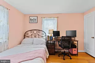 2927 Croyden Rd, Harrisburg, PA 17104 - Photo 17