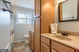 4610 South Rd, Harrisburg, PA 17109 - Photo 17