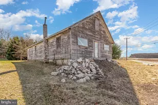 543 Mountain House Rd, Halifax, PA 17032 - Photo 3
