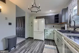 1831 Lakeside Dr, Middletown, PA 17057 - Photo 17