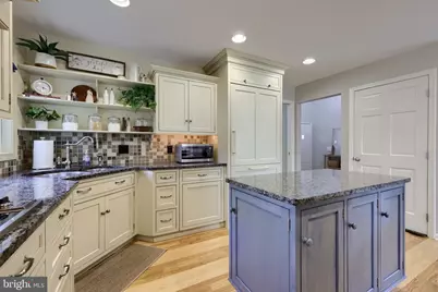 320 Highland Road, Hershey, PA 17033 - Photo 11