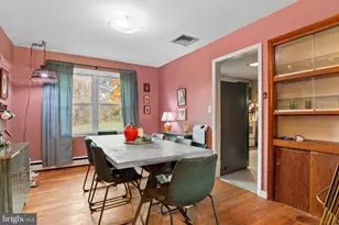 401 Village Rd, Harrisburg, PA 17112 - Photo 9