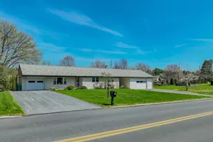 321 E Glenn Rd, Hershey, PA 17033 - Photo 29