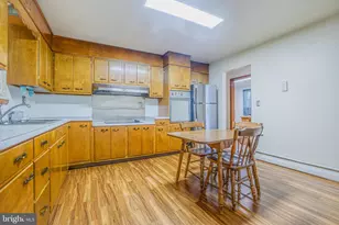 321 E Glenn Rd, Hershey, PA 17033 - Photo 13