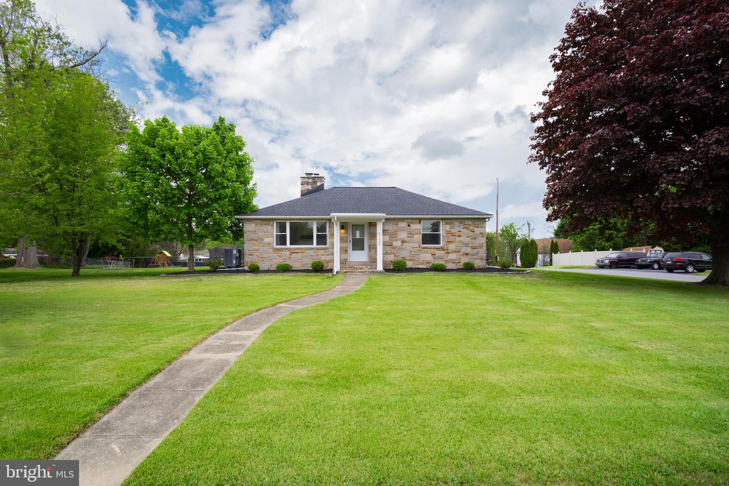 6120 Catherine St, Harrisburg, PA 17112 - MLS PADA2059340