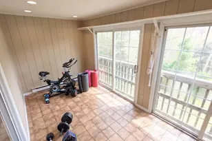 940A Innsbruck Dr, Hummelstown, PA 17036 - Photo 5