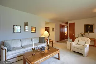 3625 Brookfield Rd, Harrisburg, PA 17109 - Photo 9