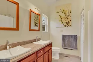 153 Peregrine Ln, Hummelstown, PA 17036 - Photo 17