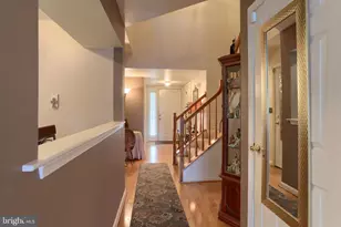 5790 Hidden Lake Dr, Harrisburg, PA 17111 - Photo 5