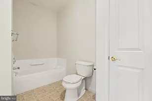 141 Leonard Ln, Harrisburg, PA 17111 - Photo 19