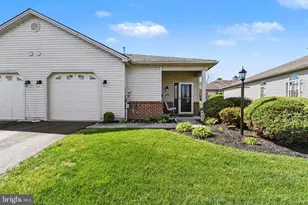 141 Leonard Ln, Harrisburg, PA 17111 - Photo 1