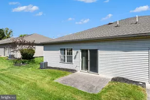 141 Leonard Ln, Harrisburg, PA 17111 - Photo 23