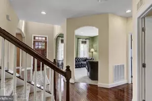 997 Powder Horn Dr, Hummelstown, PA 17036 - Photo 3