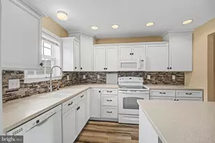 1955 Preserve Ln, Palmyra, PA 17078 - Photo 11