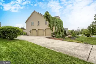 6445 McCormick Ln, Harrisburg, PA 17111 - Photo 7