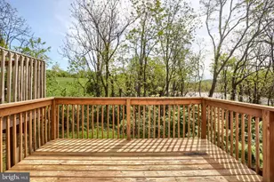 137 Chartwood Dr, Harrisburg, PA 17111 - Photo 25