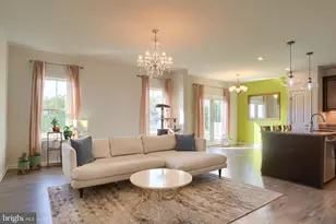 4264 Secretariat St, Harrisburg, PA 17112 - Photo 7