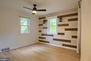 2400 Linglestown Rd, Harrisburg, PA 17110 - Photo 7