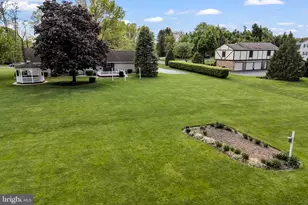 4 Banbury Rd, Hummelstown, PA 17036 - Photo 17