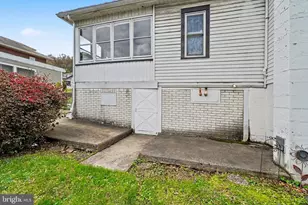 813 Main St, Lykens, PA 17048 - Photo 25