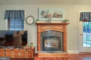 387 Schaffner Dr, Harrisburg, PA 17112 - Photo 19