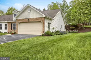 387 Schaffner Dr, Harrisburg, PA 17112 - Photo 3