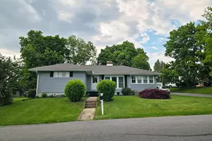 1085 Chambers St, Harrisburg, PA 17113 - Photo 1