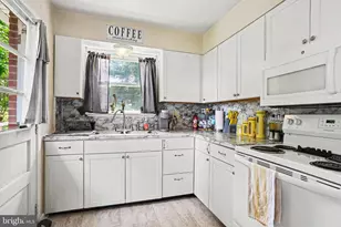 4411 Derry St, Harrisburg, PA 17111 - Photo 5