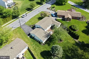 667 Locust St, Hummelstown, PA 17036 - Photo 47