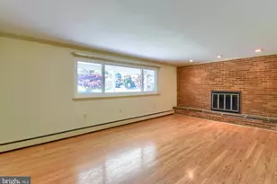 6100 Driftwood Dr, Harrisburg, PA 17111 - Photo 7