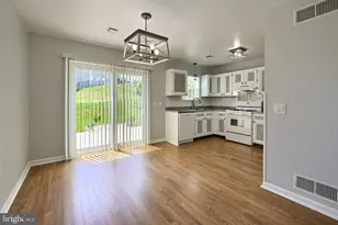 6248 S Highlands Cir, Harrisburg, PA 17111 - Photo 7