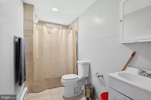 1348 Vernon St, Harrisburg, PA 17104 - Photo 17