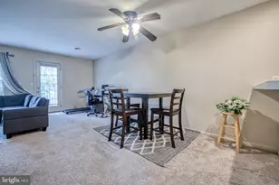 886 Woodridge Dr, Middletown, PA 17057 - Photo 5