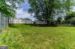 1231 E Caracas Ave, Hershey, PA 17033 - Photo 21
