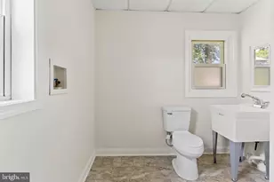 1231 E Caracas Ave, Hershey, PA 17033 - Photo 13