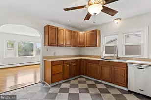 1231 E Caracas Ave, Hershey, PA 17033 - Photo 3