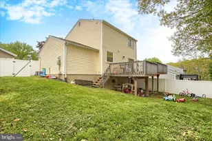 1680 Pebble Brook Ln, Harrisburg, PA 17110 - Photo 29