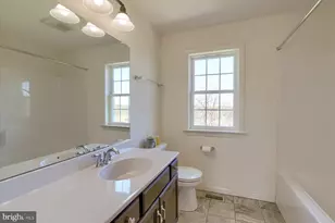 7050 Beaver Spring Rd, Harrisburg, PA 17111 - Photo 31