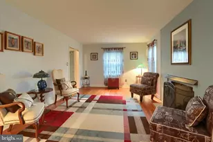 4008 Green St, Harrisburg, PA 17110 - Photo 5
