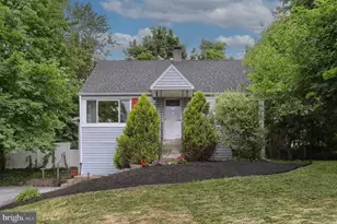5212 Earl Dr, Harrisburg, PA 17112 - Photo 1