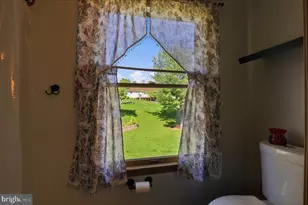 1808 Blacklatch Ln, Middletown, PA 17057 - Photo 37