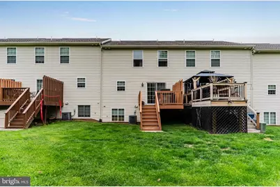 153 Mapleton Boulevard, Harrisburg, PA 17112 - Photo 3