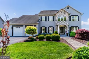 2101 Chatham Way, Harrisburg, PA 17110 - Photo 1