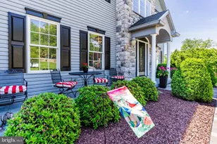 2101 Chatham Way, Harrisburg, PA 17110 - Photo 3
