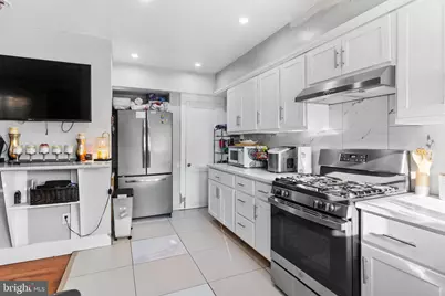 2452 N 4th Street, Harrisburg, PA 17110 - Photo 11
