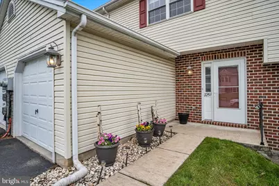 7251 Huntingdon Street, Harrisburg, PA 17111 - Photo 3
