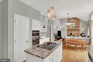 2405 W Bayberry Dr, Harrisburg, PA 17112 - Photo 17