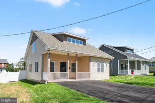 1017 Chambers St, Harrisburg, PA 17113 - Photo 3
